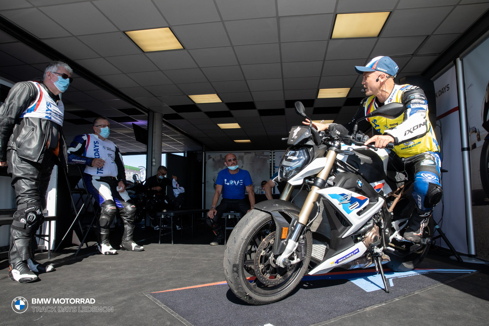 BMW Motorrad Track Days
