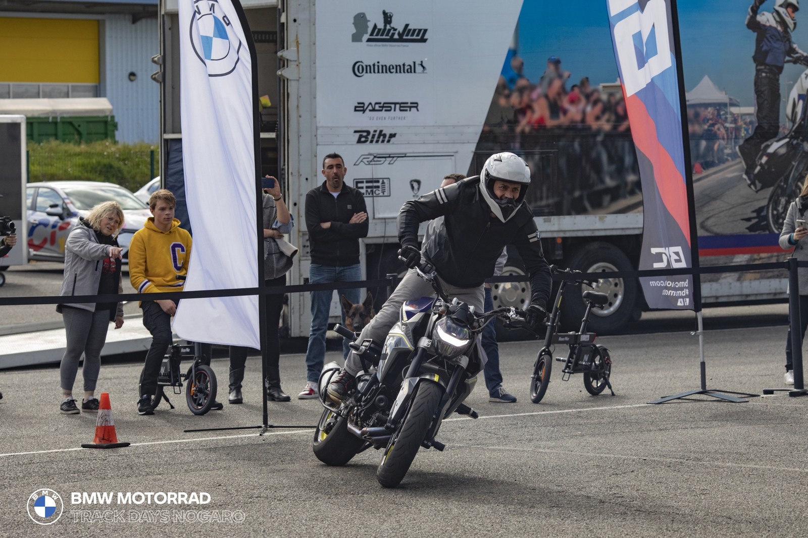 BMW Motorrad Track Days