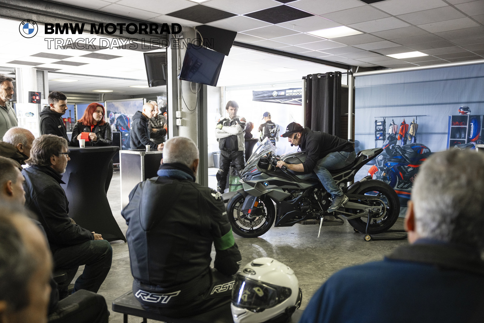 BMW Motorrad Track Days