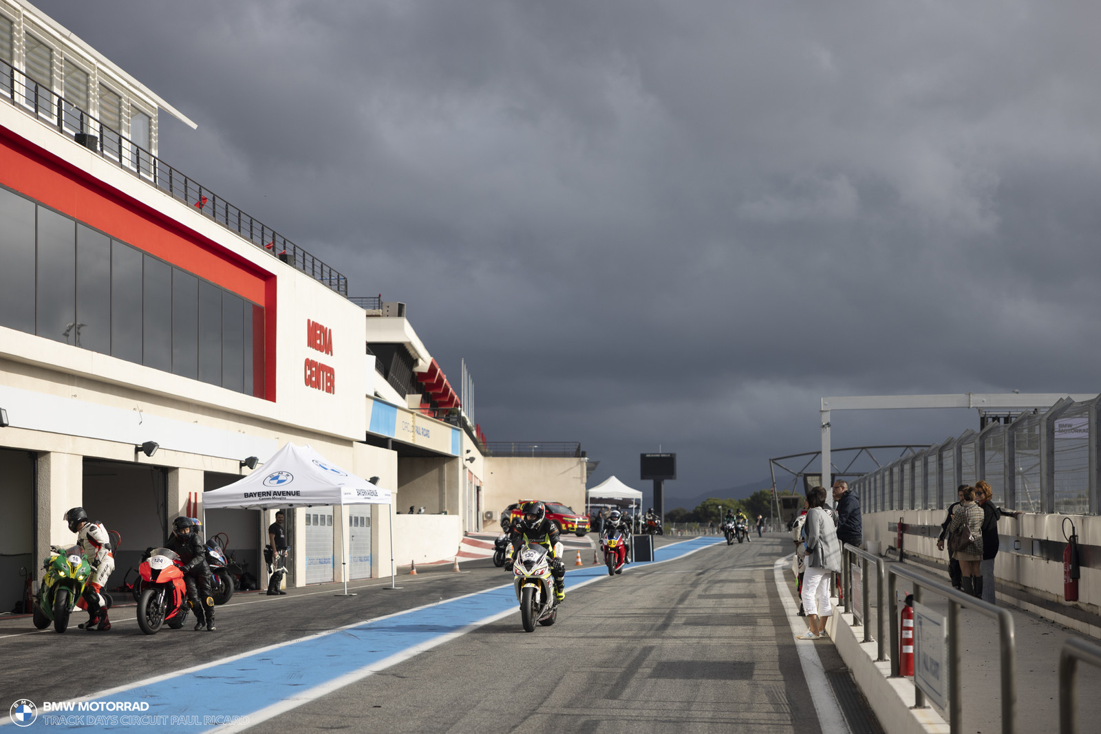 BMW Motorrad Track Days