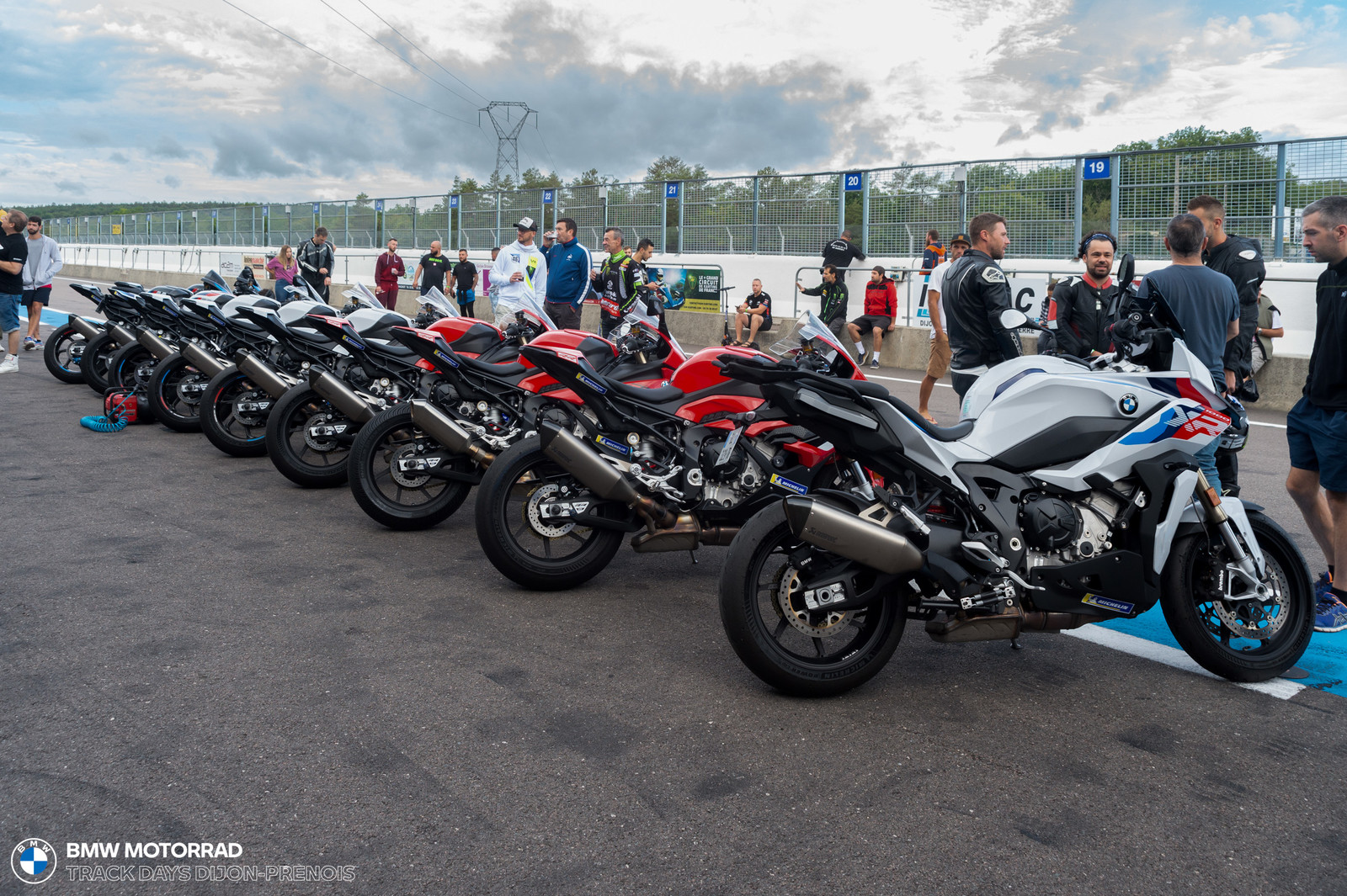 BMW Motorrad Track Days