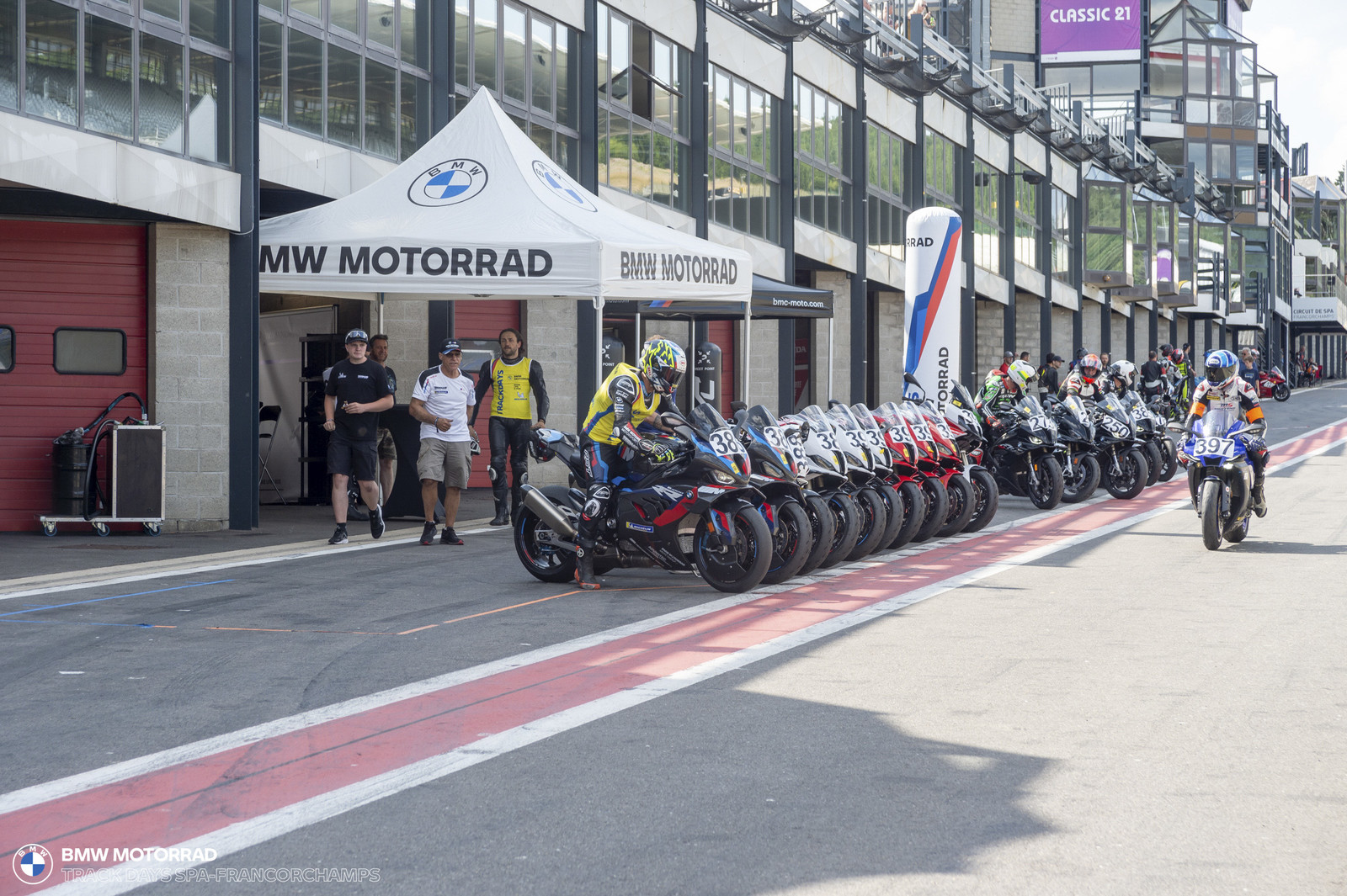 BMW Motorrad Track Days