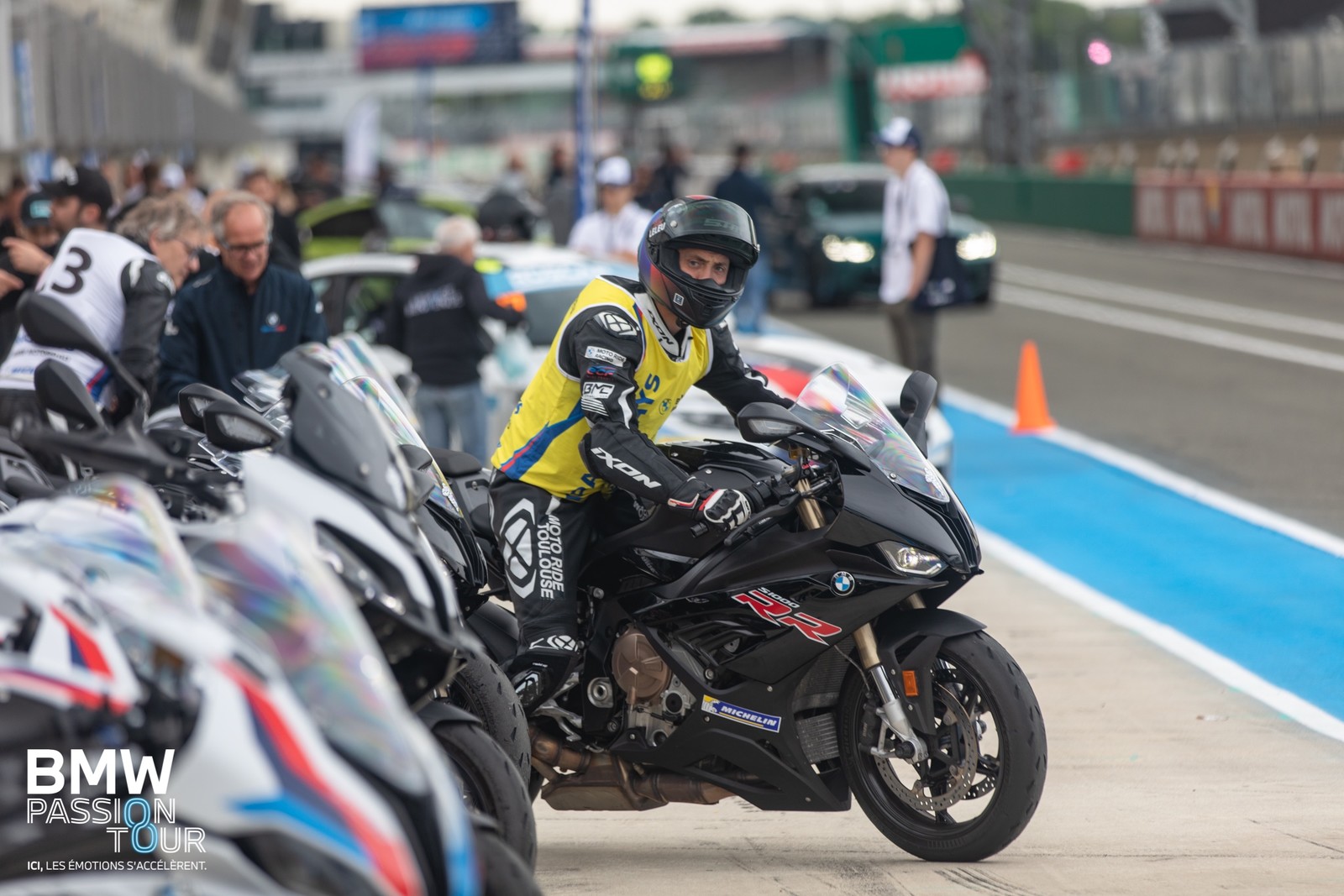 BMW Motorrad Track Days