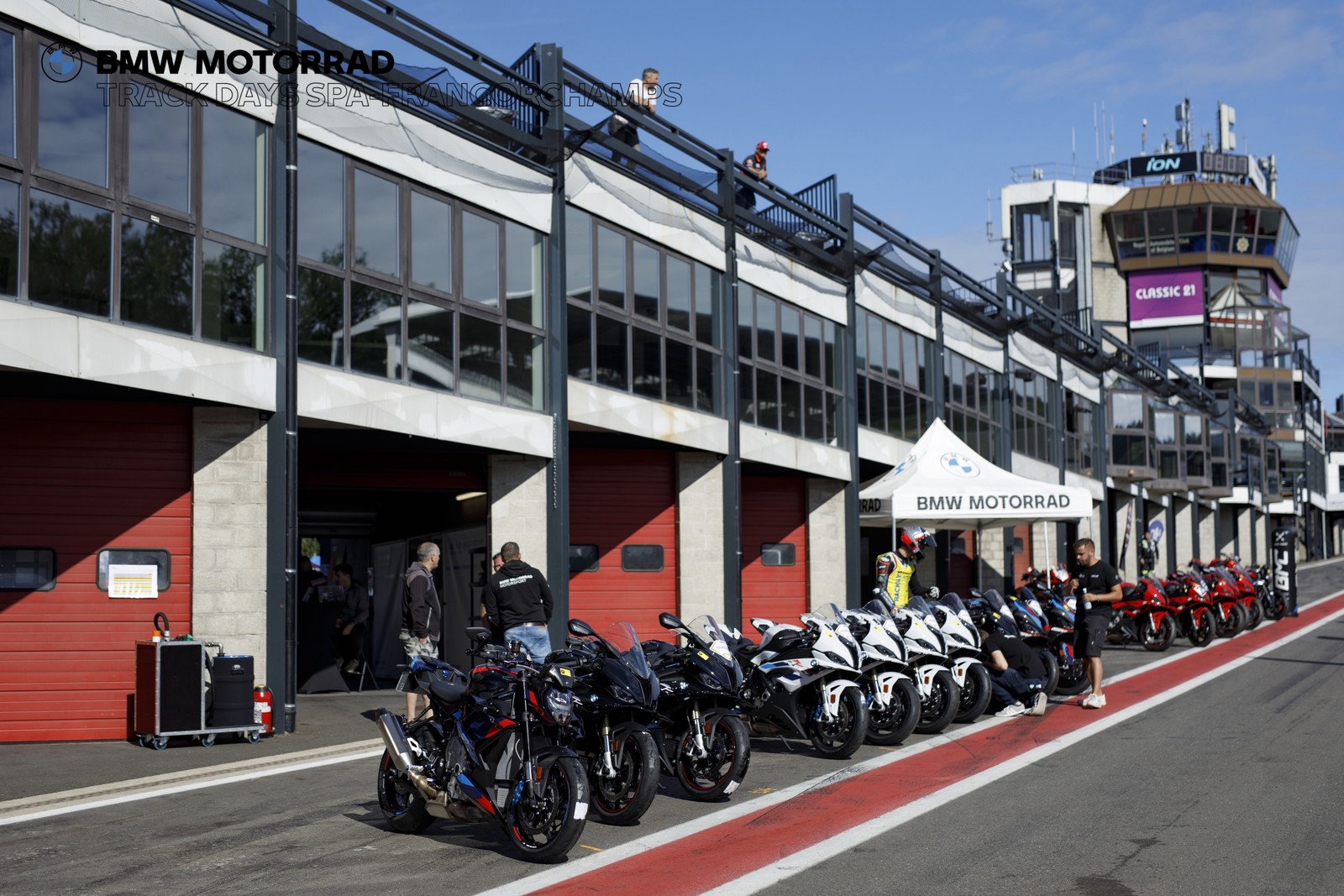 BMW Motorrad Track Days