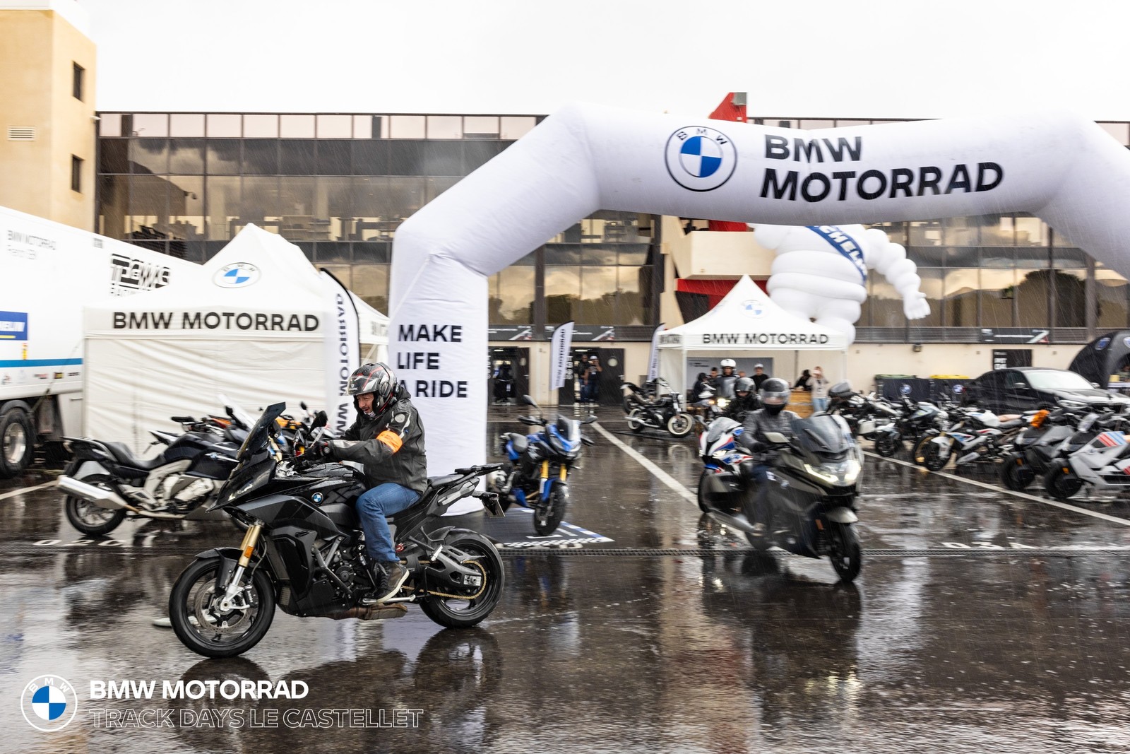 BMW Motorrad Track Days