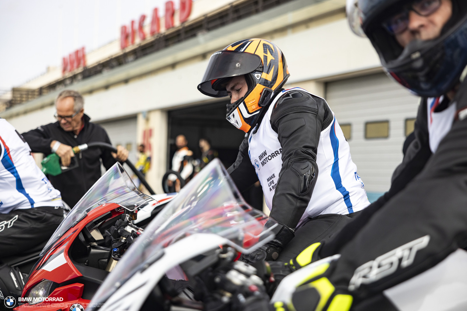 BMW Motorrad Track Days