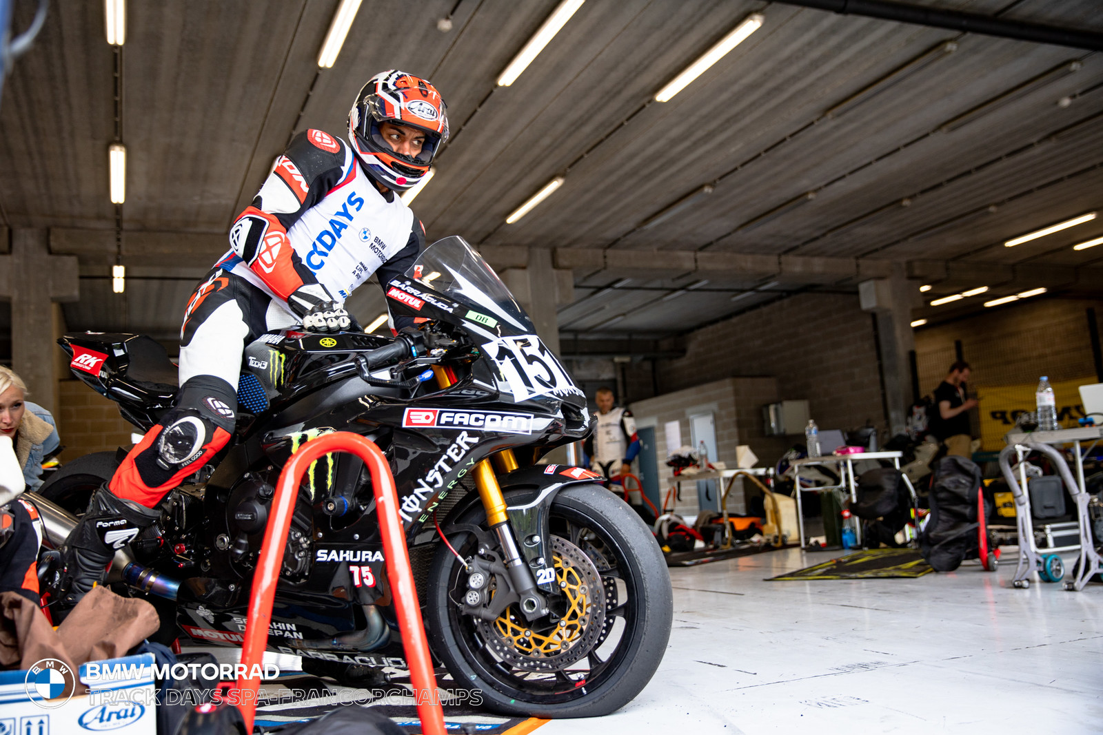 BMW Motorrad Track Days