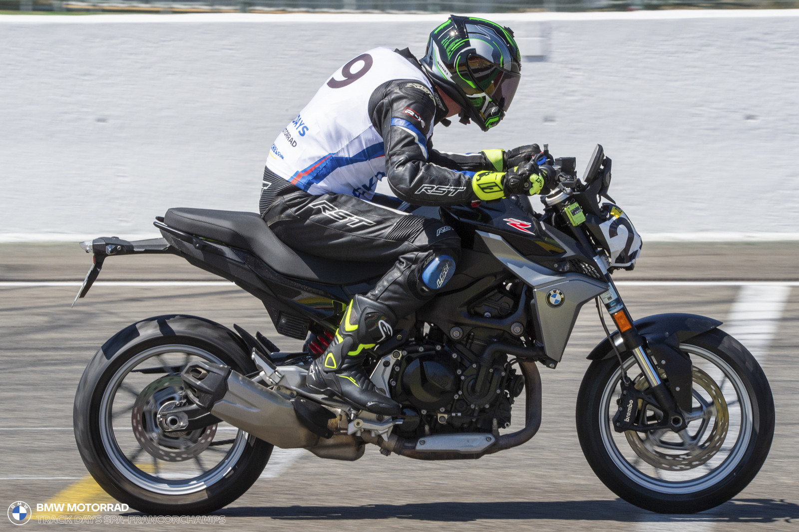 BMW Motorrad Track Days
