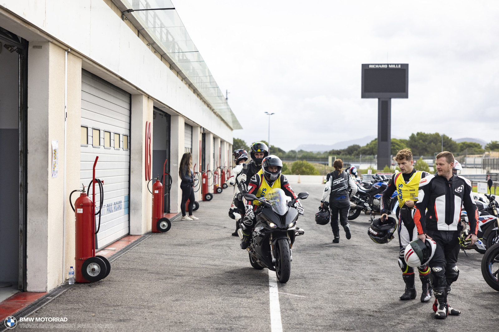 BMW Motorrad Track Days