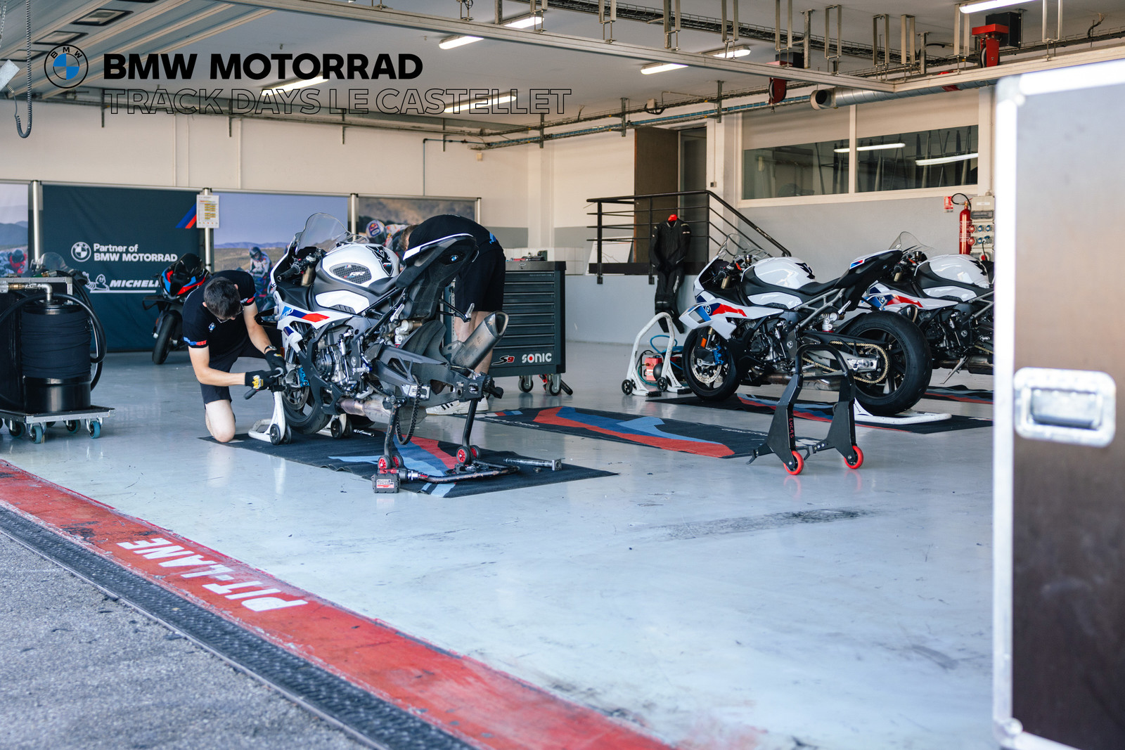 BMW Motorrad Track Days