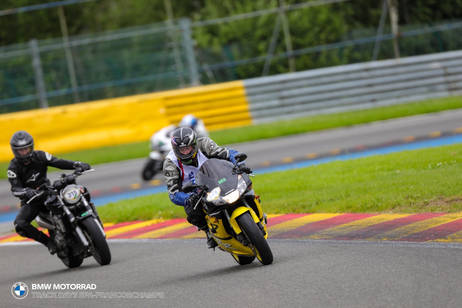 BMW Motorrad Track Days