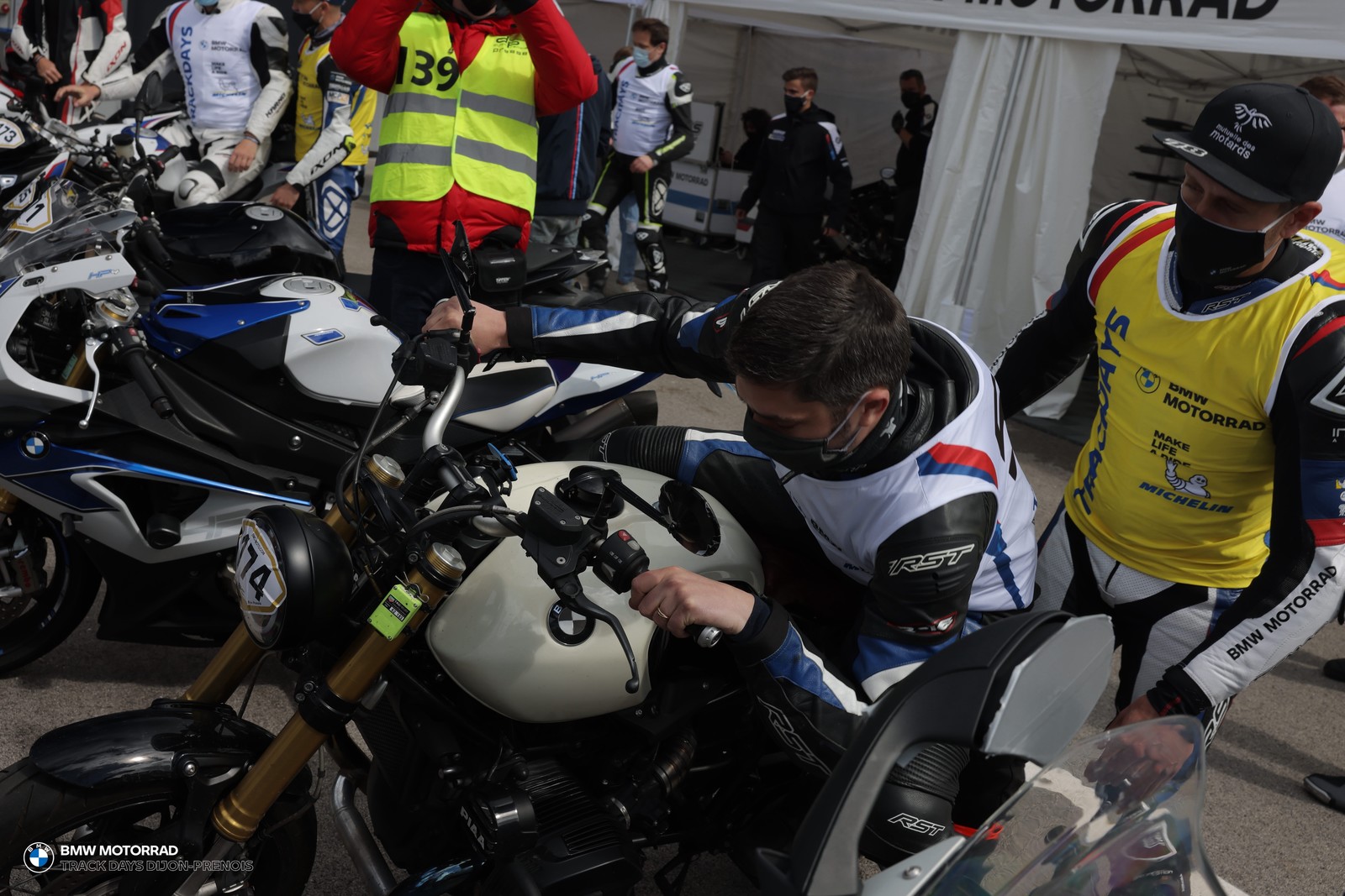 BMW Motorrad Track Days