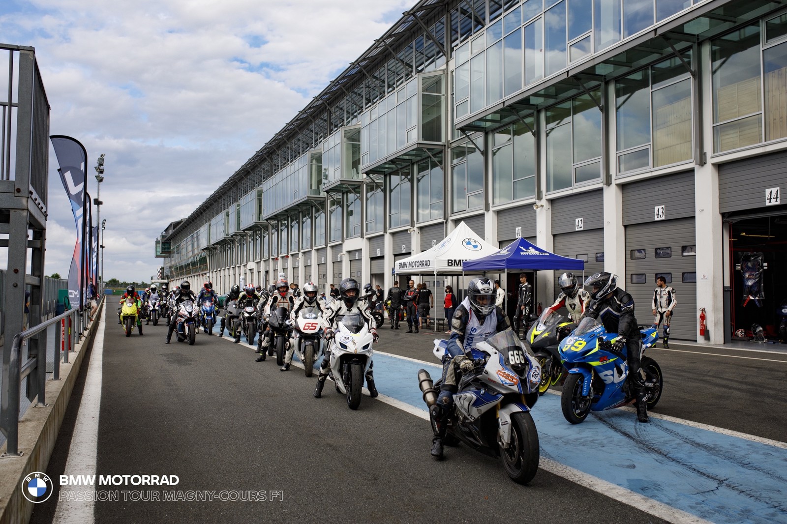 BMW Motorrad Track Days