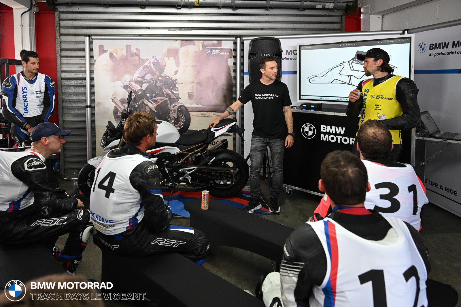 BMW Motorrad Track Days