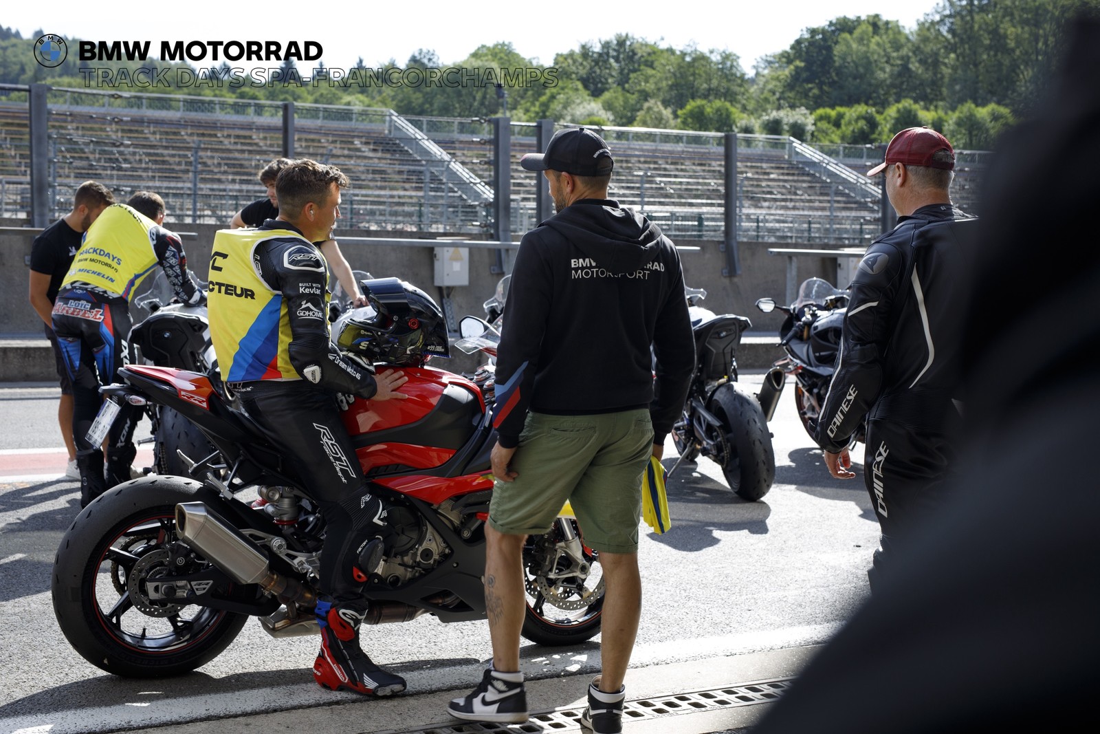 BMW Motorrad Track Days