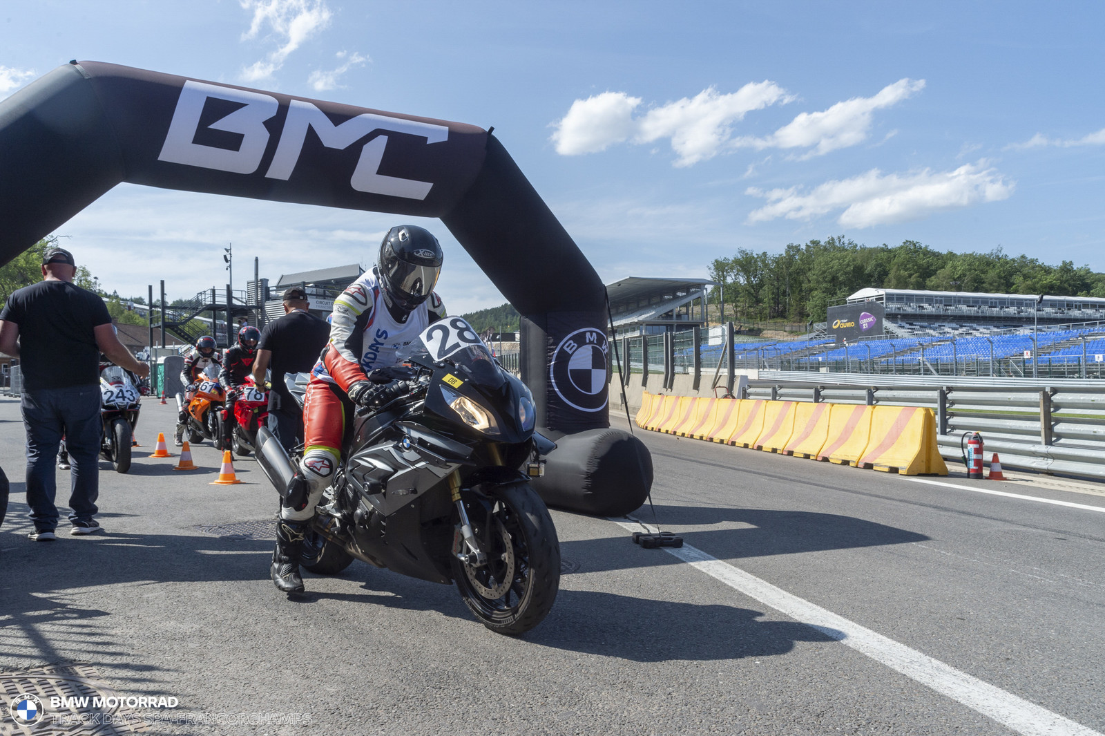 BMW Motorrad Track Days