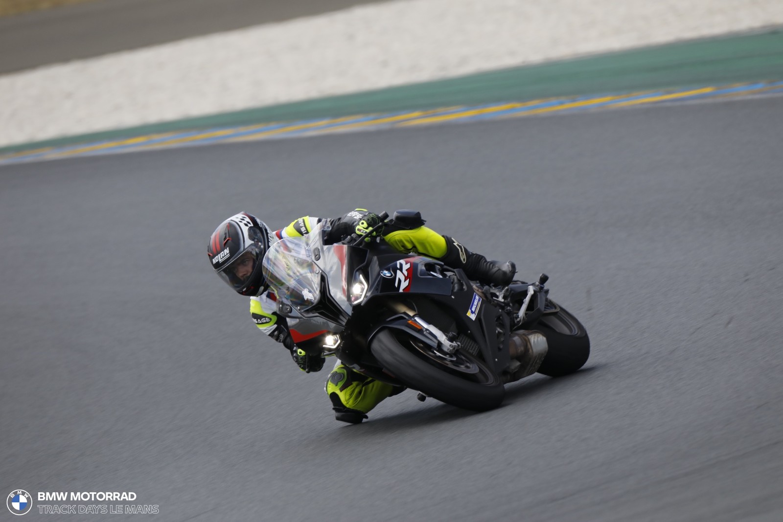 BMW Motorrad Track Days