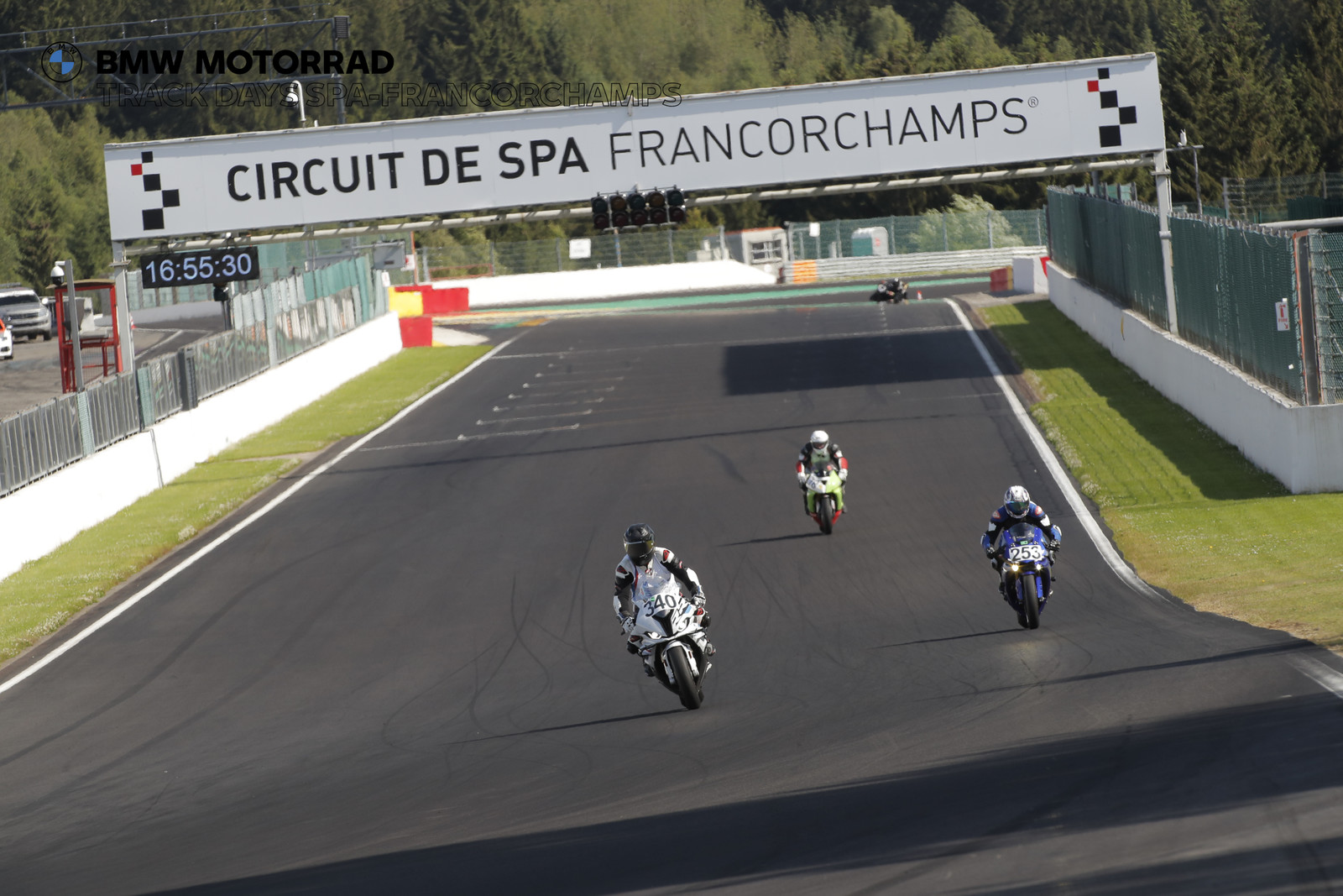 BMW Motorrad Track Days