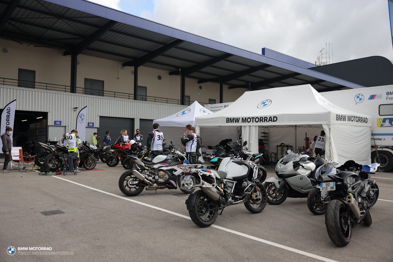BMW Motorrad Track Days