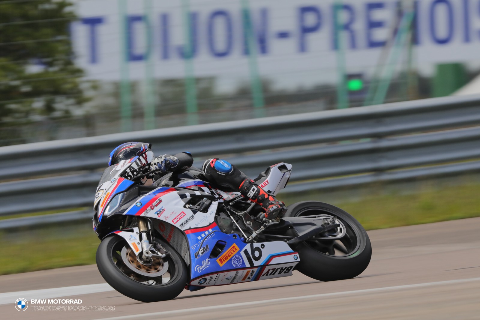 BMW Motorrad Track Days