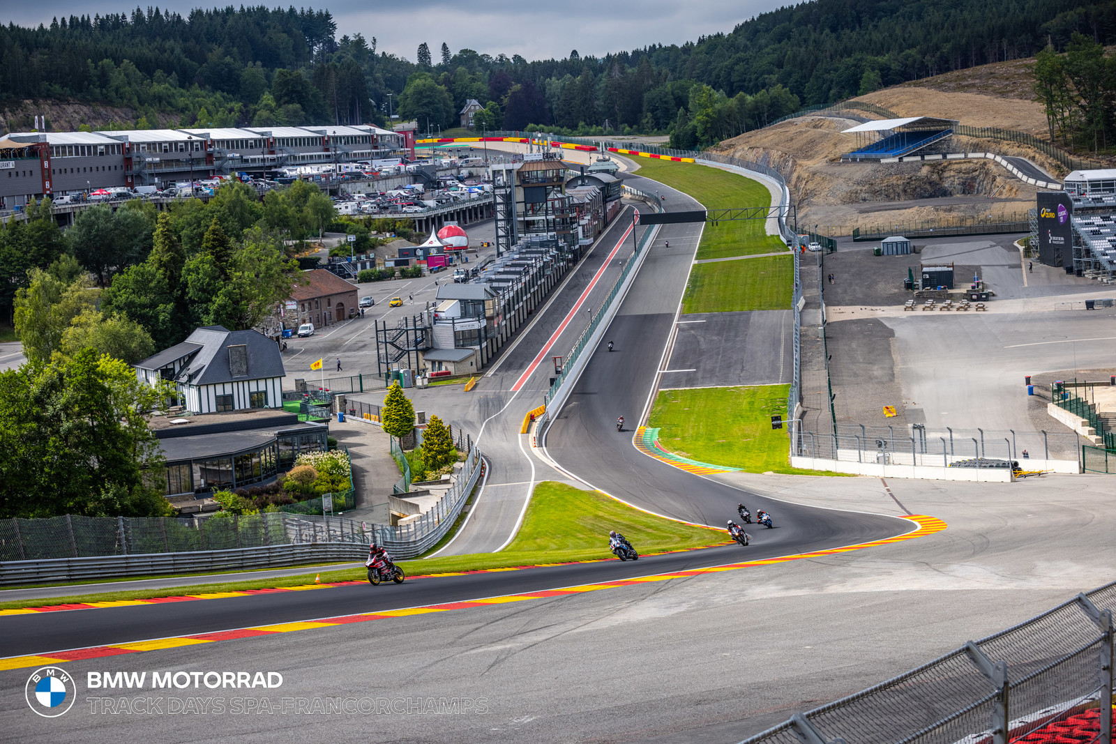 BMW Motorrad Track Days