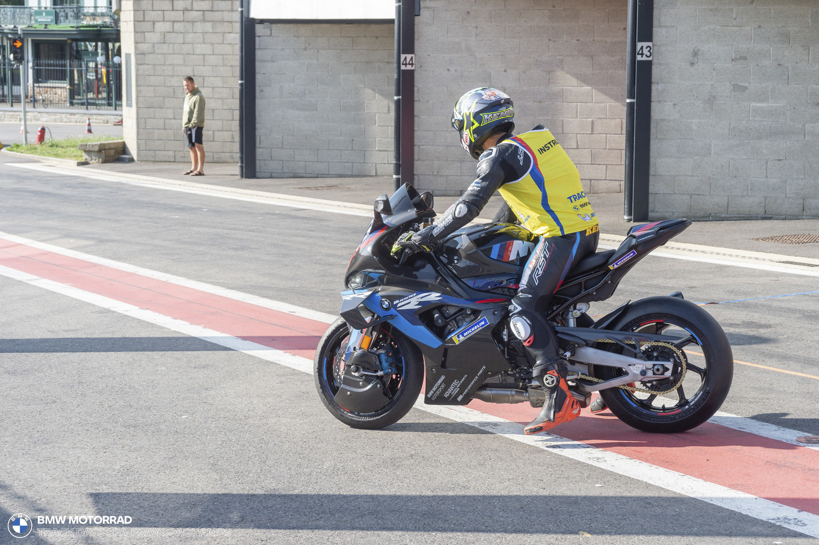 BMW Motorrad Track Days