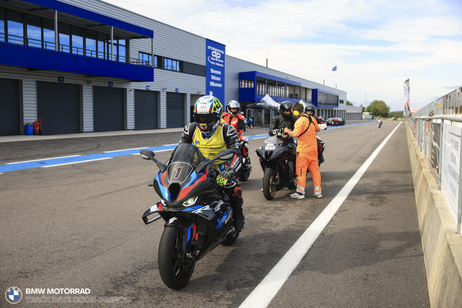 BMW Motorrad Track Days